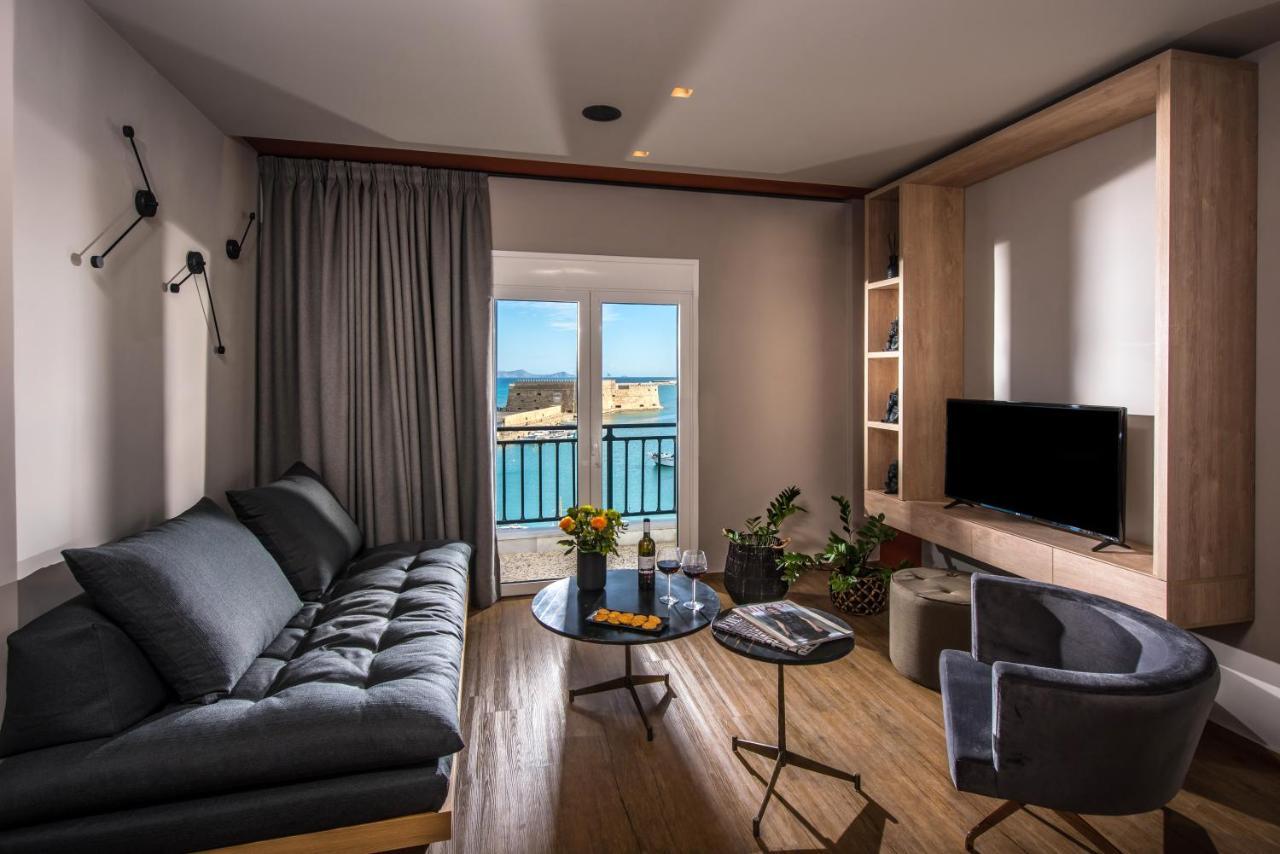 Everblue Sea View Apt 이라클리온 외부 사진
